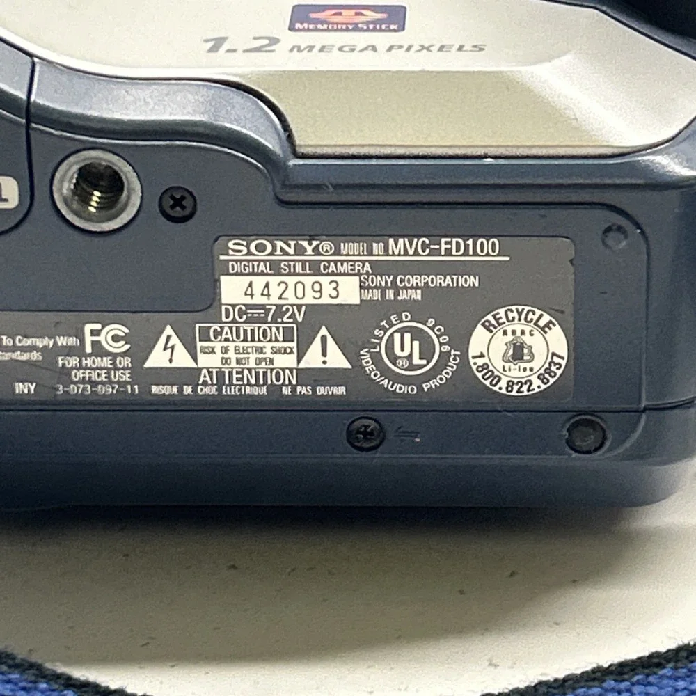 Sony MVC-FD100 ‼️UNTESTED‼️- Inc. Battery And Charger